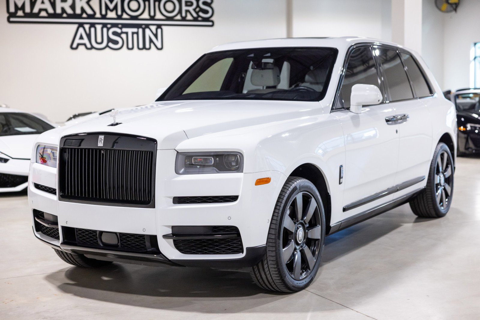Used 2019 Rolls-Royce Cullinan image 12