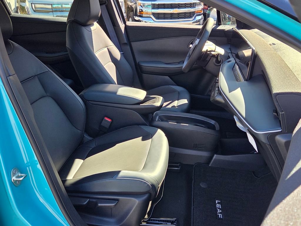 New 2026 Nissan Leaf SV+ w/ Floor Mat Package (SV+) image 13