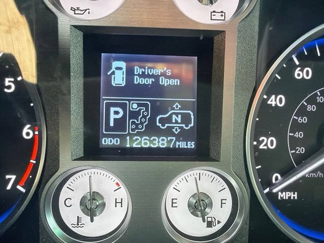 Used 2010 Lexus LX 570 4WD w/ Preferred Accessory Package image 7