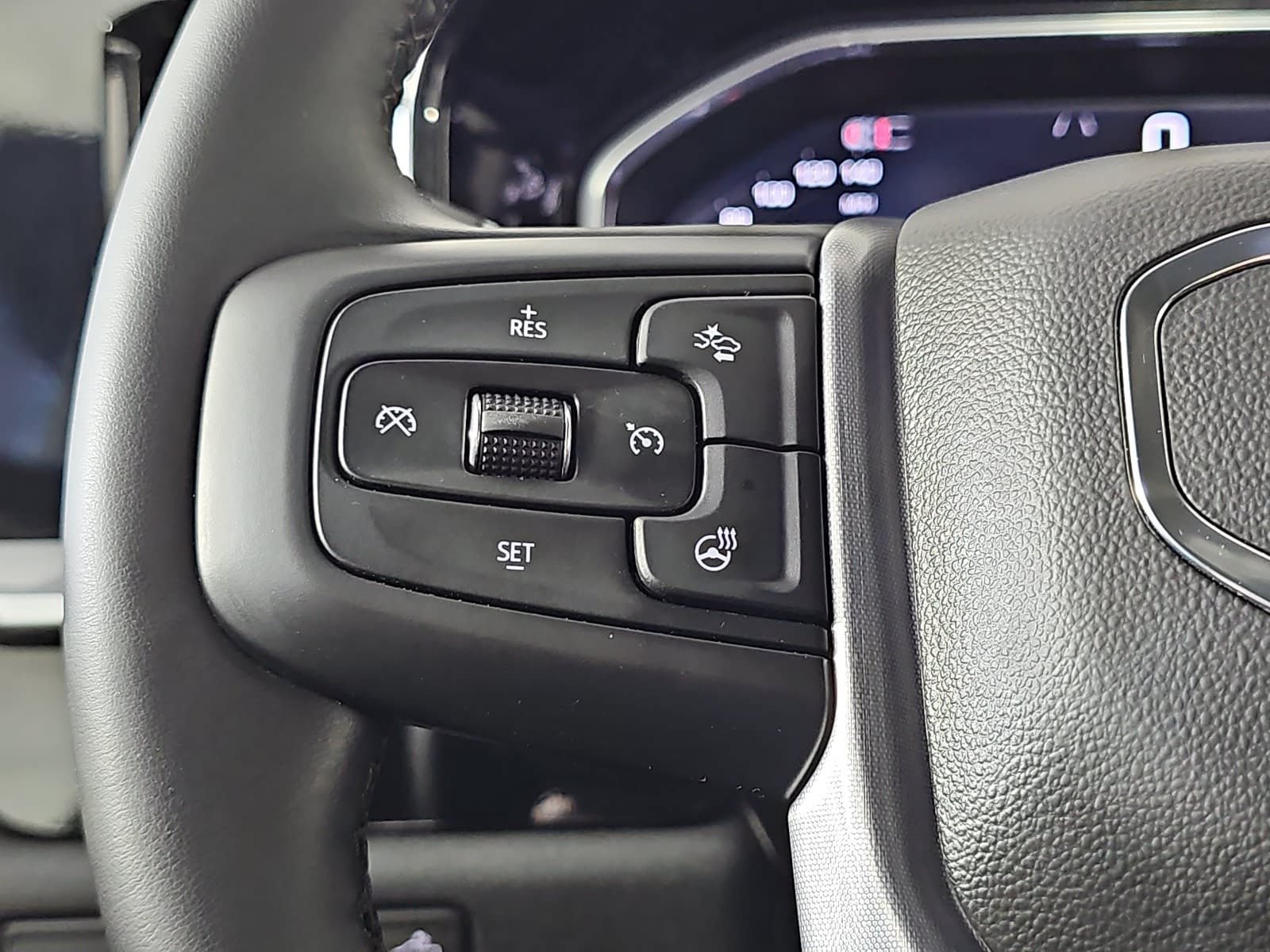 Used 2026 GMC Sierra 1500 SLT RWD image 14