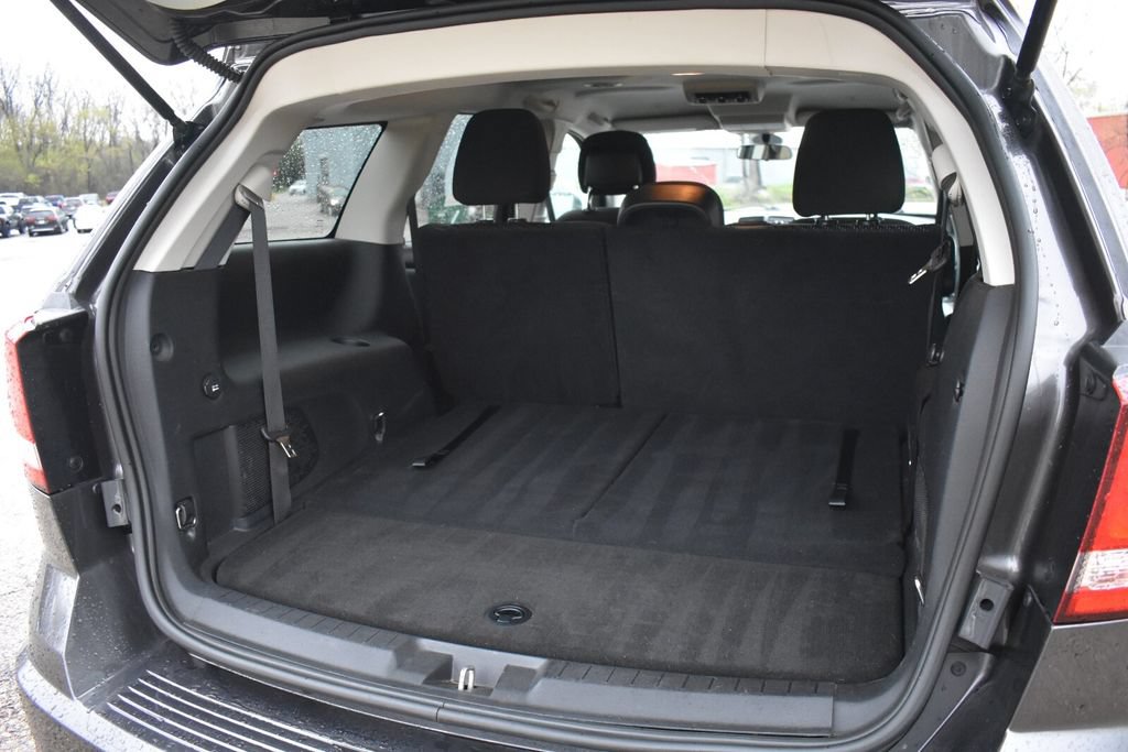 Used 2019 Jeep Cherokee Limited w/ Luxury Group AWD/4WD image 57