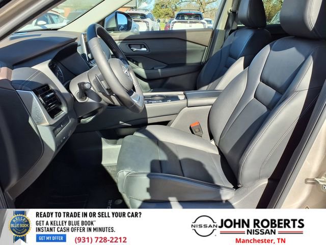 Used 2023 Nissan Rogue SL image 4