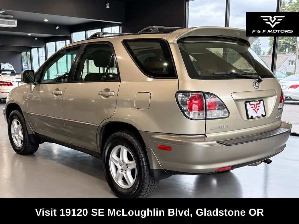 Used 2001 Lexus RX 300 4WD w/ Premium Pkg Plus image 4