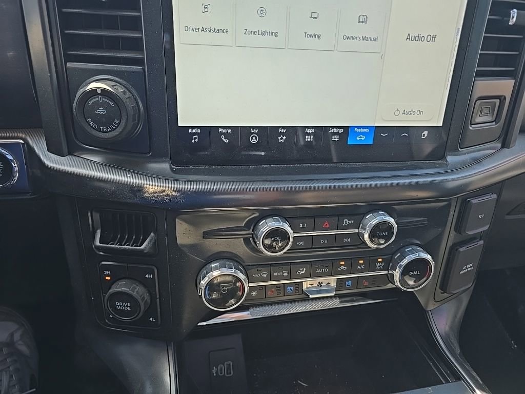 Used 2025 Ford F150 Lariat AWD/4WD image 23