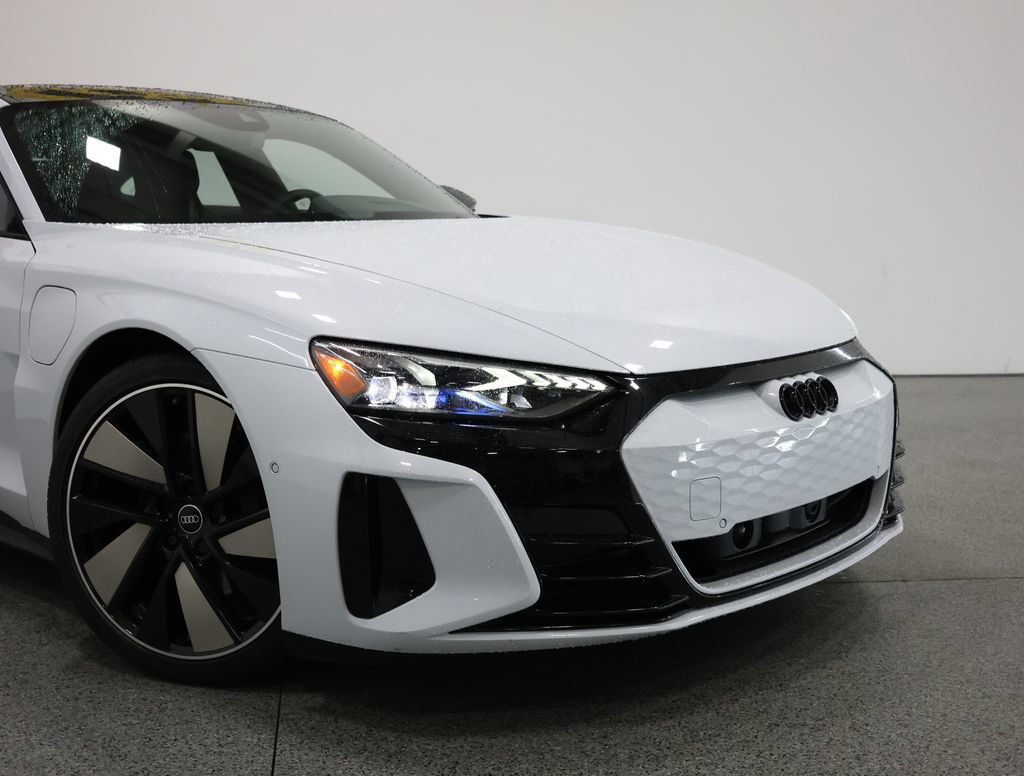 Used 2023 Audi e-tron GT Prestige w/ Prestige Package AWD/4WD image 3