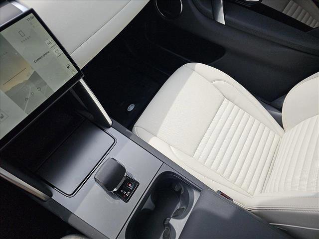 New 2025 Land Rover Discovery Sport S AWD/4WD image 23