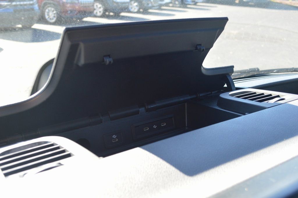 Used 2025 Mercedes-Benz Sprinter 2500 image 27