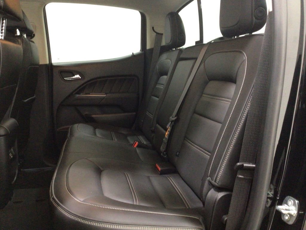 Used 2022 GMC Canyon Denali image 20