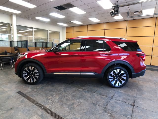 New 2026 Ford Explorer Platinum w/ LUX Leather Package AWD/4WD image 4