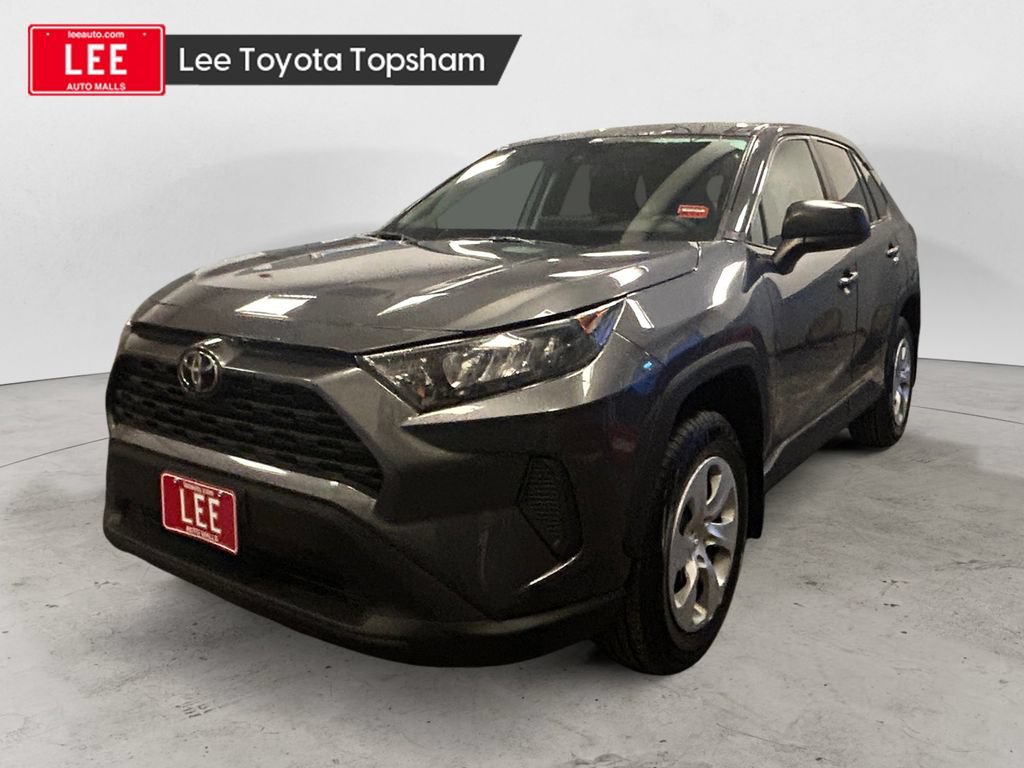 Used 2022 Toyota RAV4 LE AWD/4WD video 1
