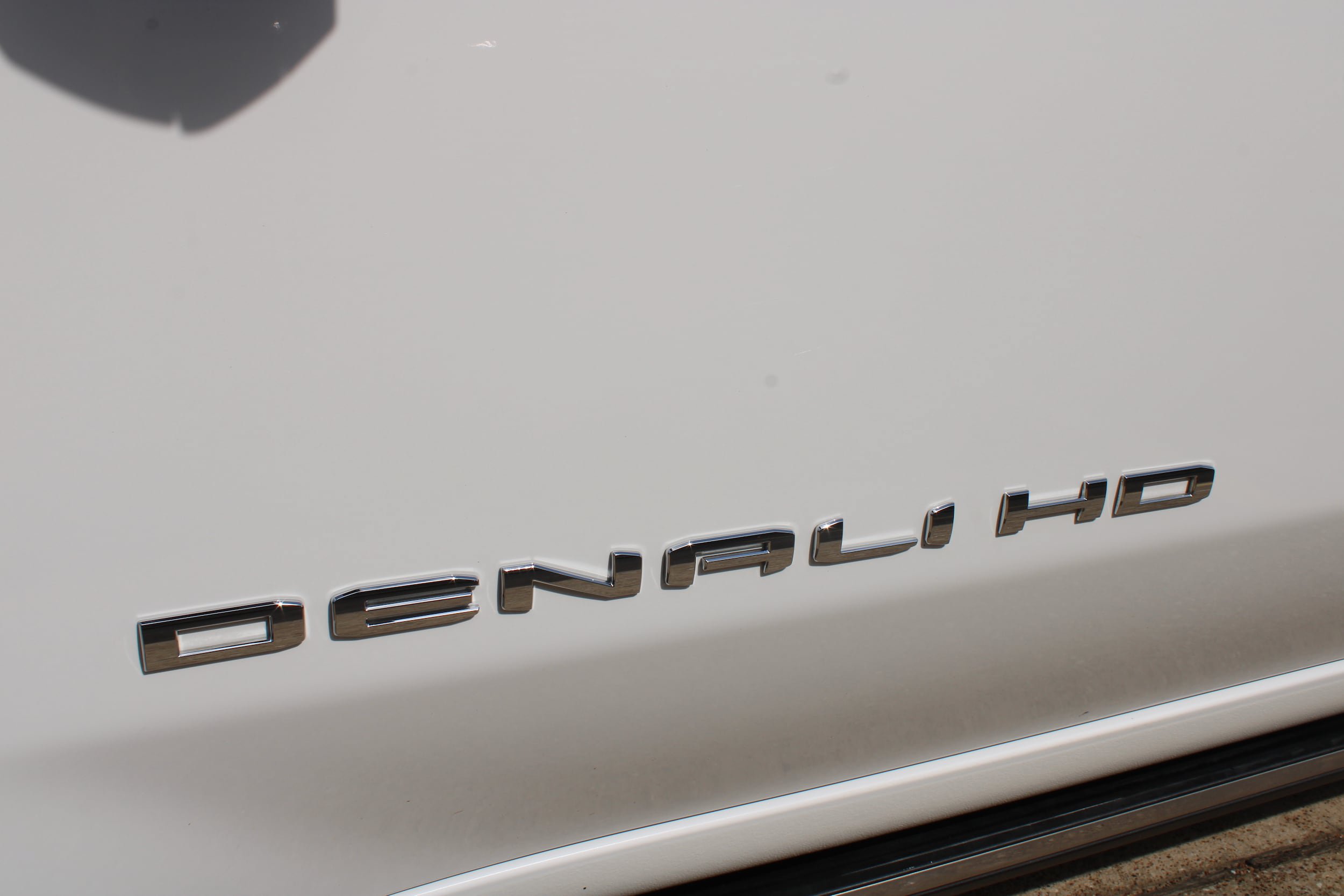 Used 2025 GMC Sierra 2500 Denali w/ Denali Reserve Package AWD/4WD image 11