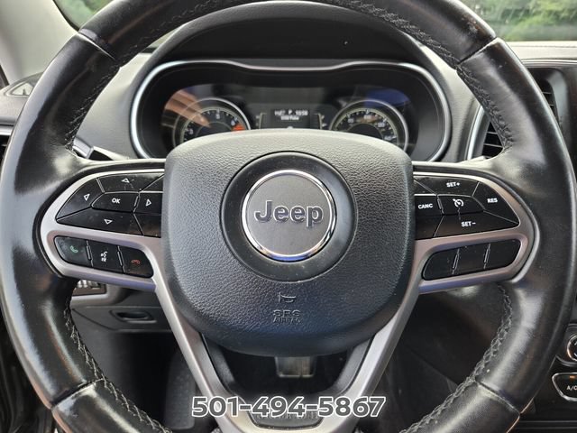 Used 2019 Jeep Cherokee Latitude Plus FWD image 20