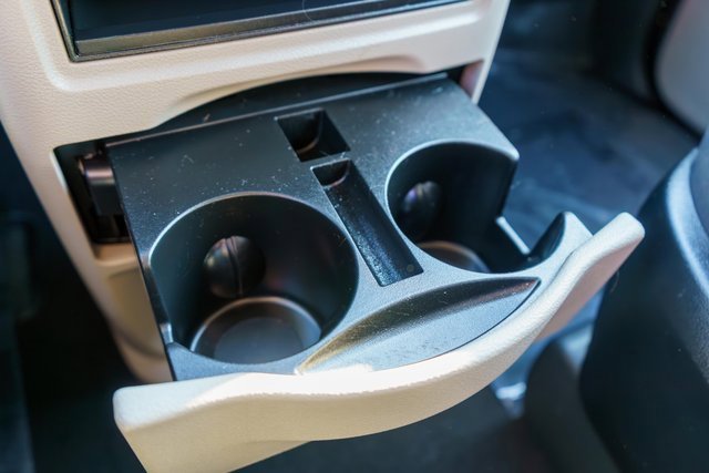 Used 2019 Dodge Grand Caravan SE image 31