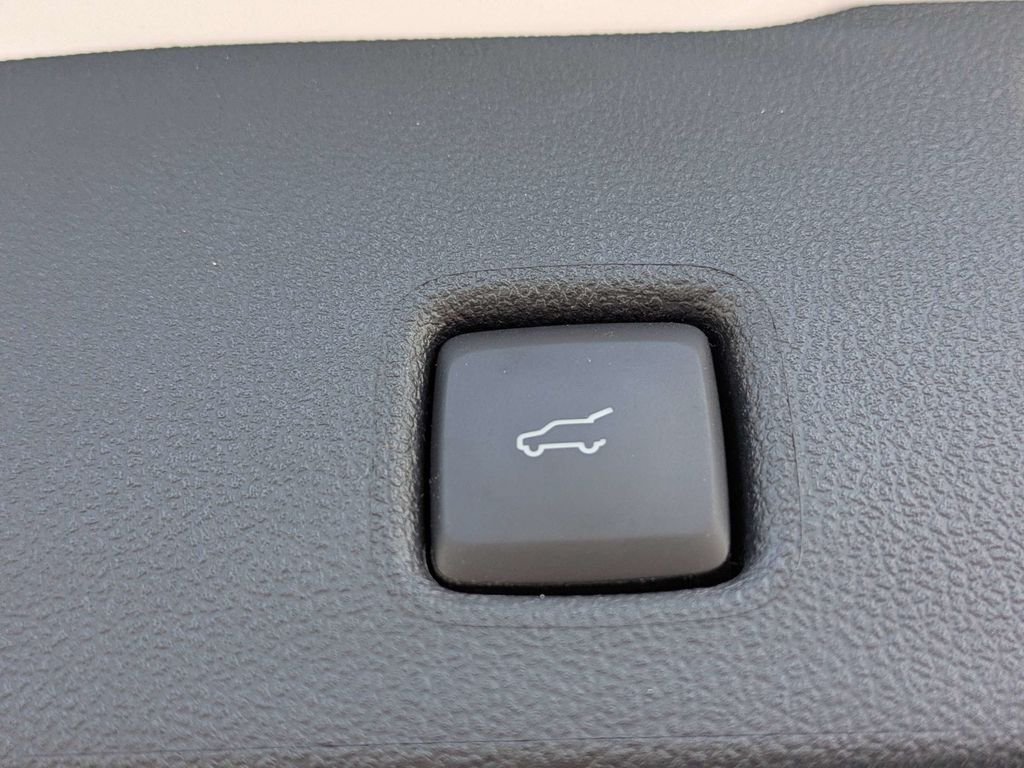 Used 2024 Ford Escape Active w/ Tech Pack #2 FWD image 14