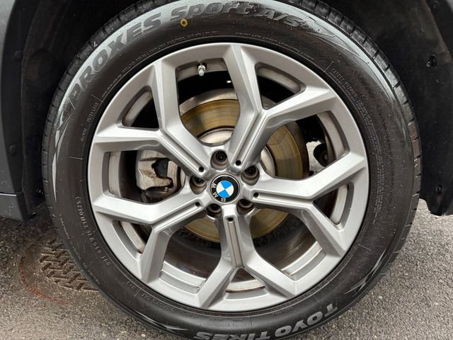 Used 2023 BMW X3 xDrive30i w/ Premium Package image 10