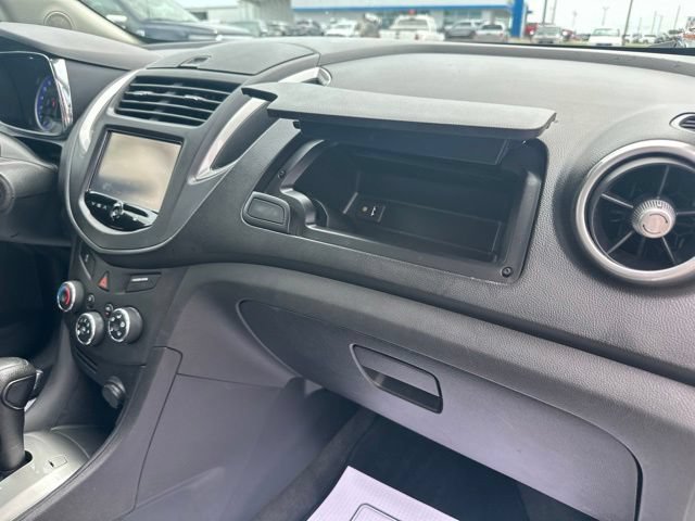 Used 2015 Chevrolet Trax LS FWD image 11