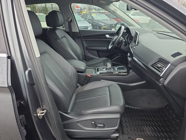Used 2020 Audi Q5 e Premium Plus AWD/4WD image 9