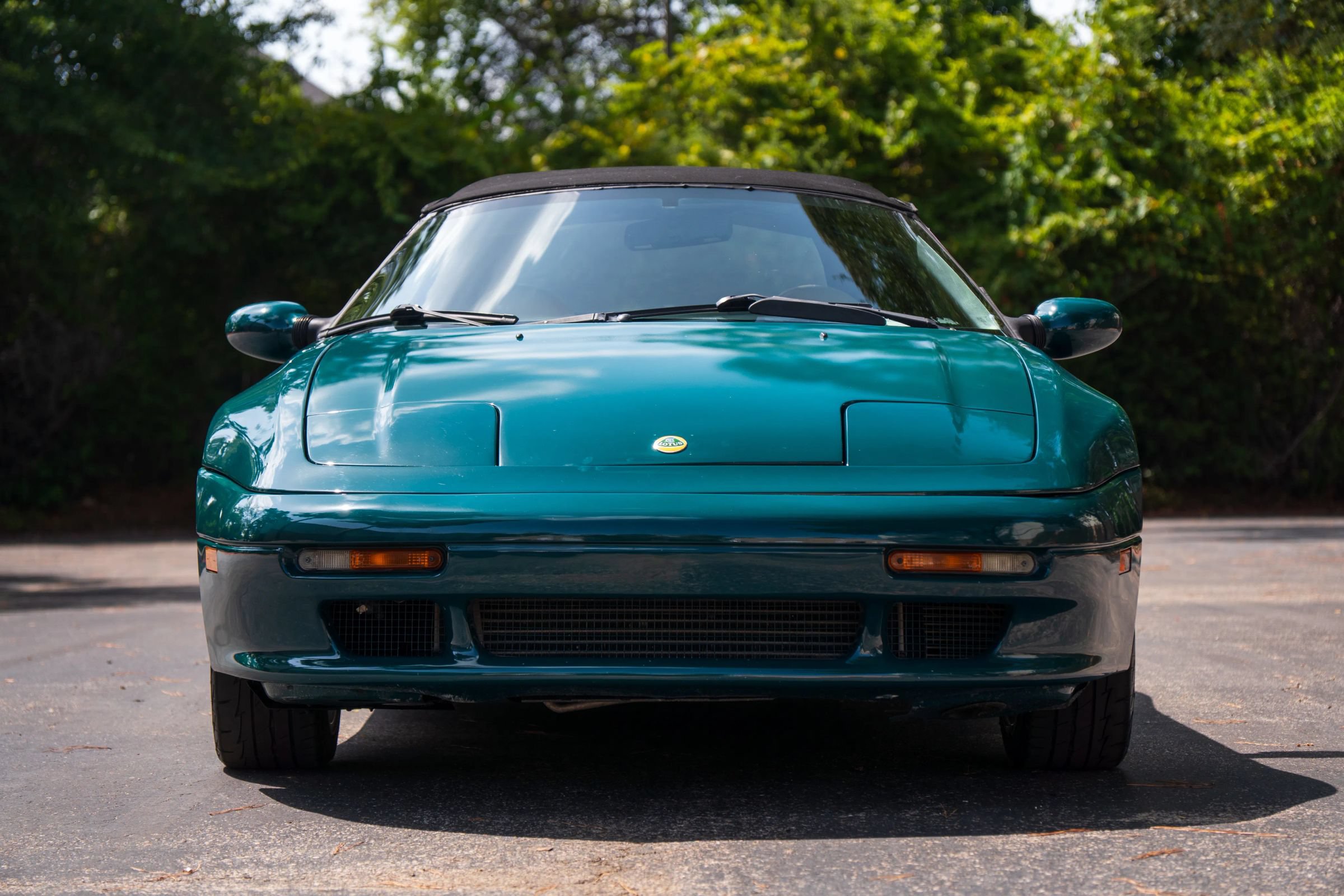 Used 1991 Lotus Elan SE FWD image 2