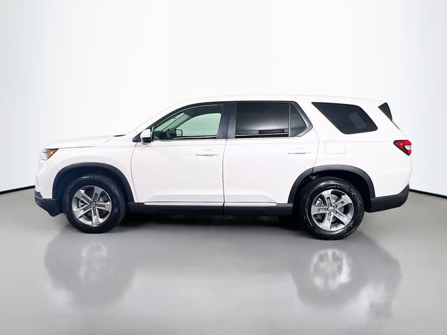 Used 2025 Honda Pilot EX-L image 6