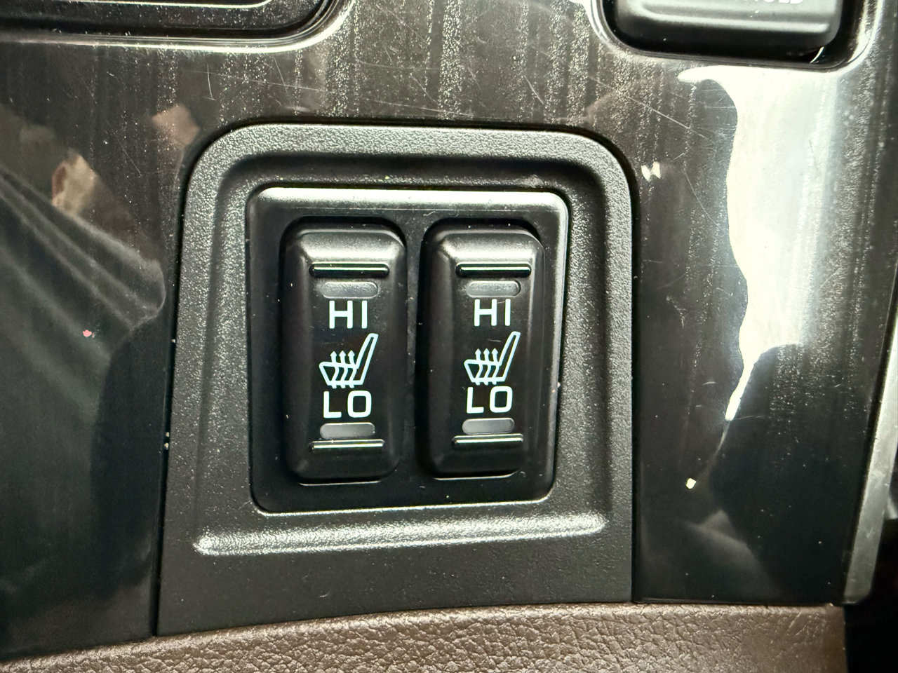 Used 2018 Mitsubishi Outlander SEL image 12