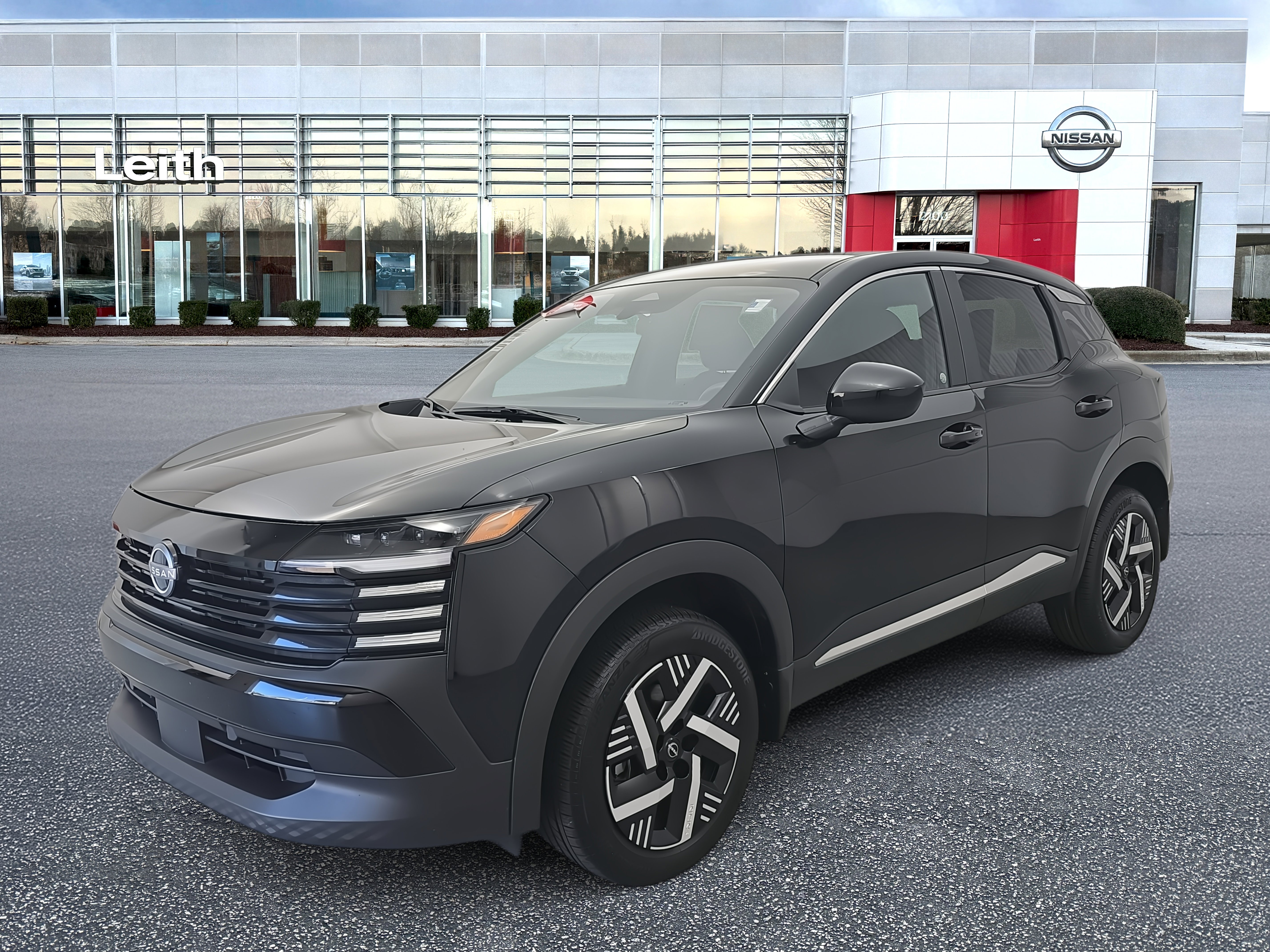 Certified 2025 Nissan Kicks SV w/ Charging Package