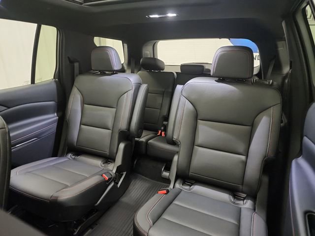 New 2026 Chevrolet Traverse Z71 w/ LPO, Floor Liner Package image 26