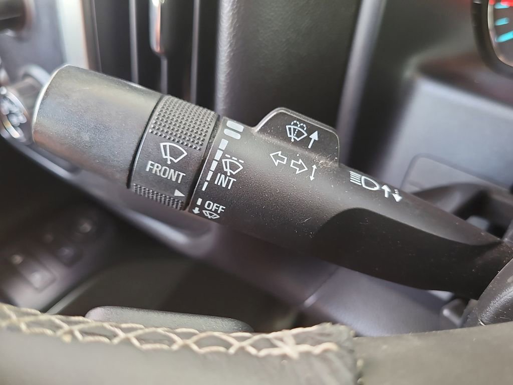 Used 2015 Chevrolet Silverado 2500 LT w/ LT Convenience Package image 25