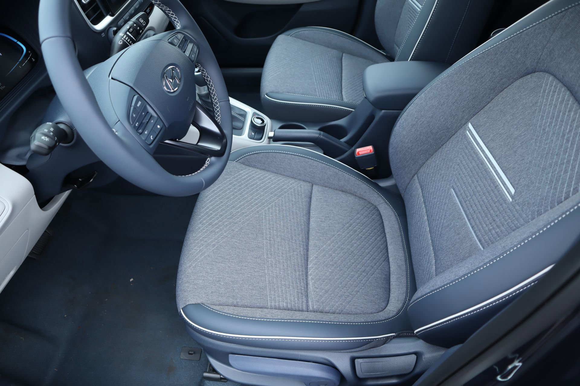 New 2026 Hyundai Venue SEL FWD image 10