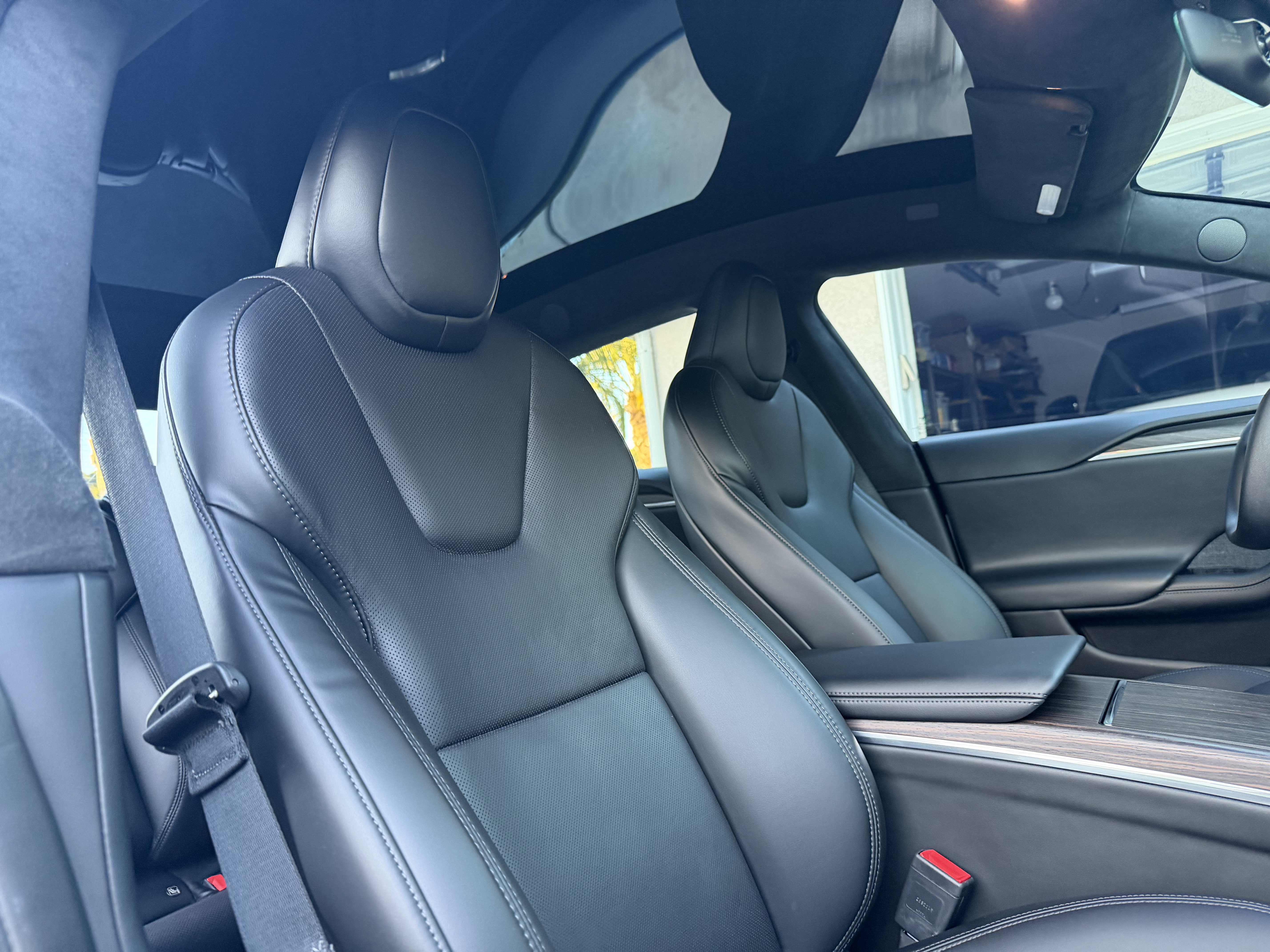 Used 2022 Tesla Model S AWD/4WD image 12