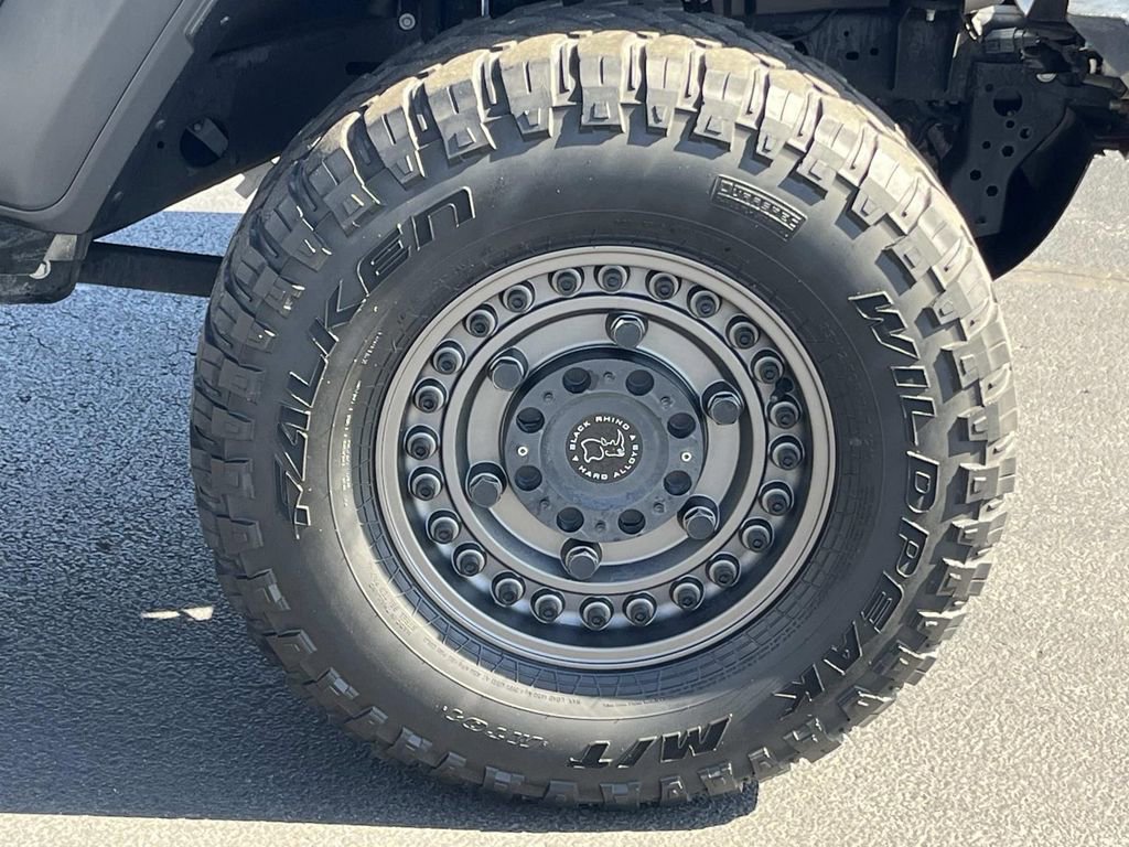 Used 2020 Jeep Gladiator Sport w/ Quick Order Package 24S image 9