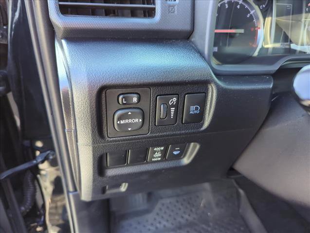 Certified 2023 Toyota 4Runner TRD Off-Road Premium w/ Moonroof Package AWD/4WD image 14
