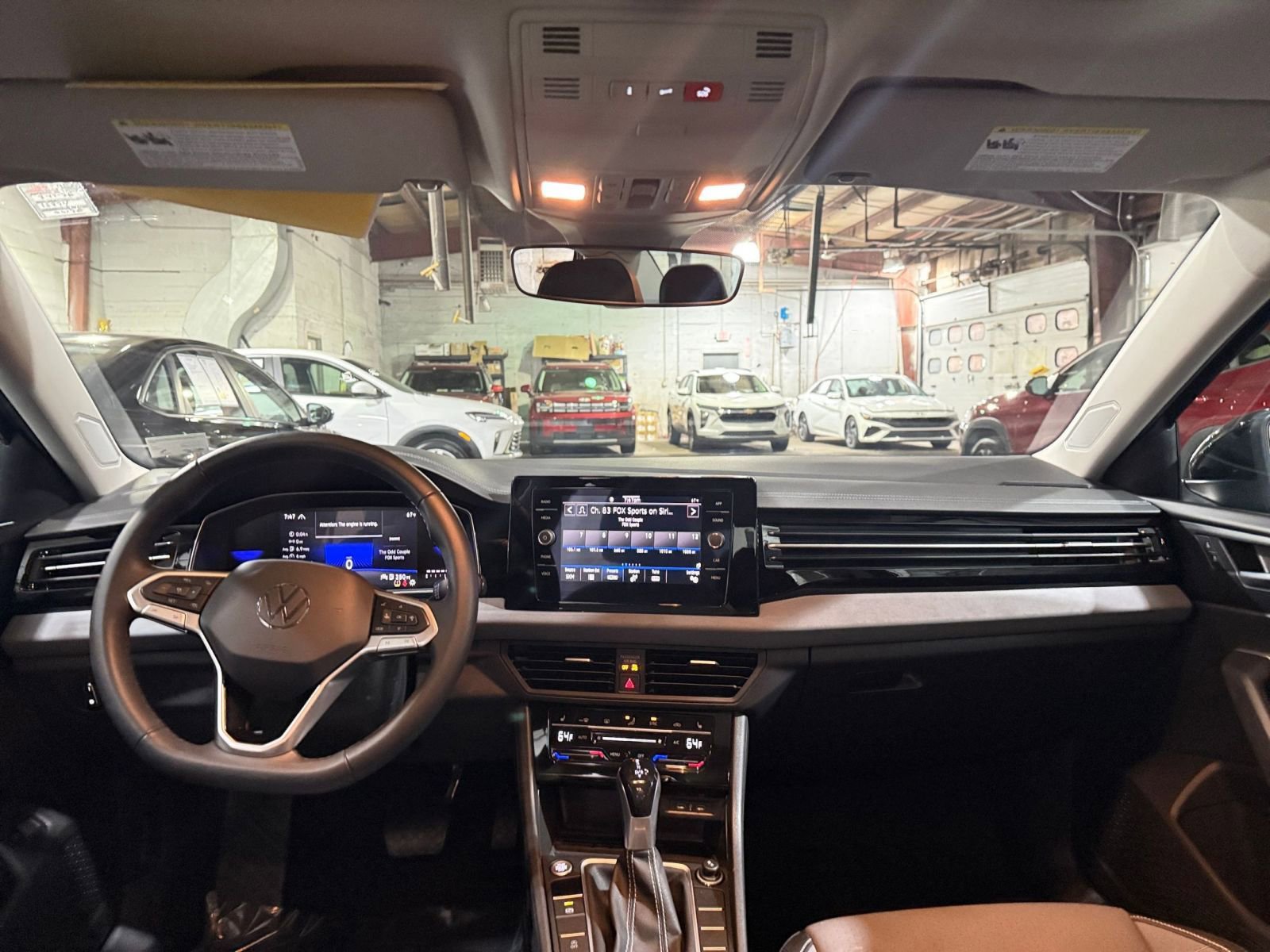 Used 2025 Volkswagen Jetta SE image 33