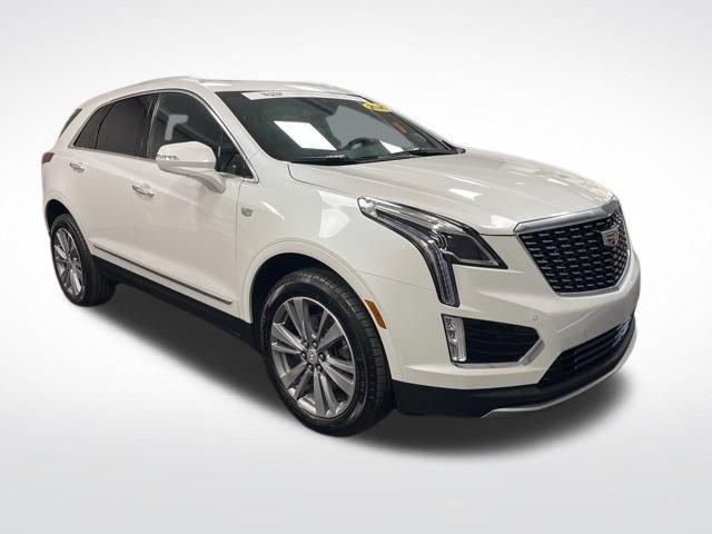 Certified 2025 Cadillac XT5 Premium Luxury image 8