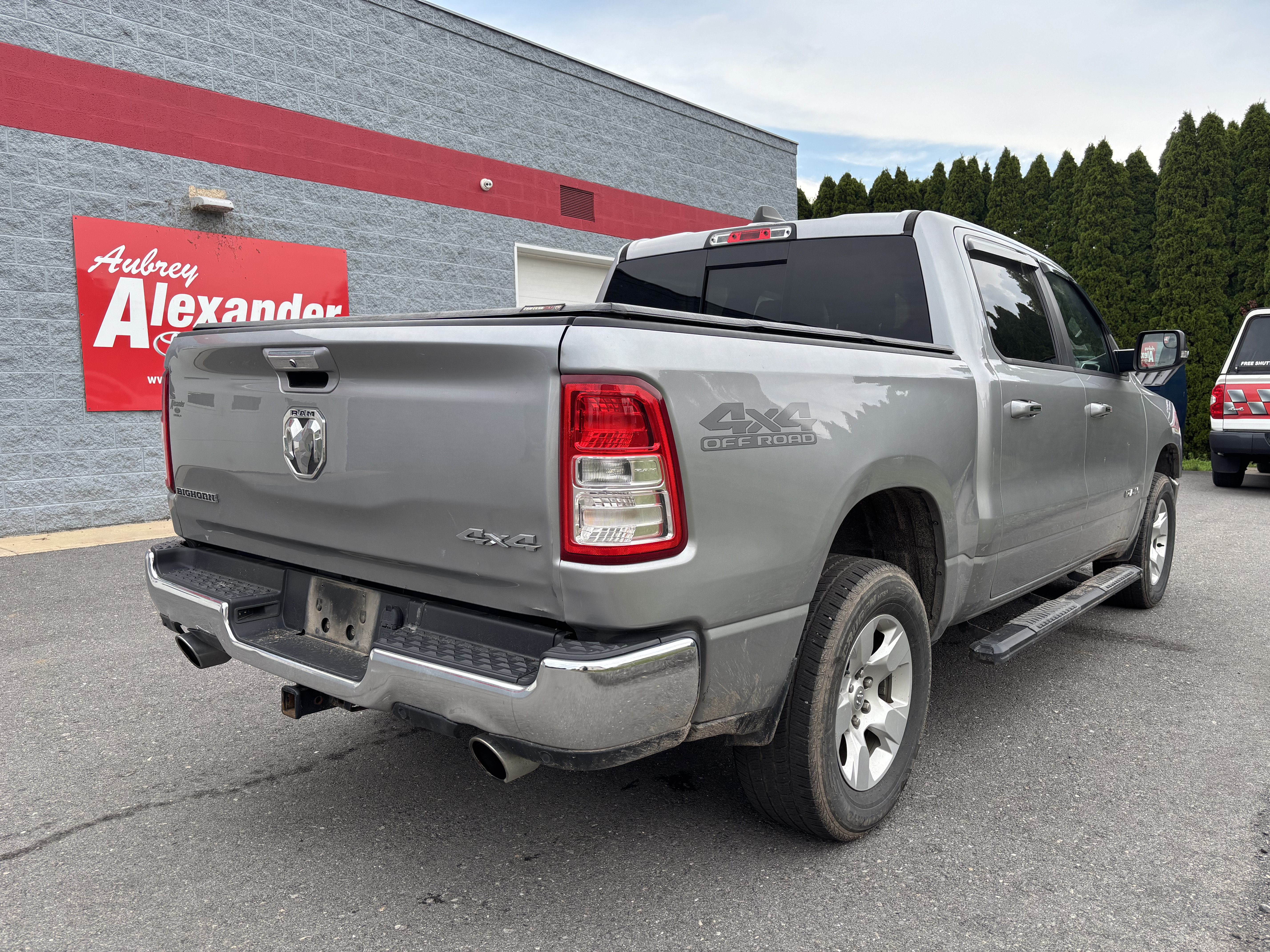 Used 2020 RAM 1500 Big Horn AWD/4WD video 3