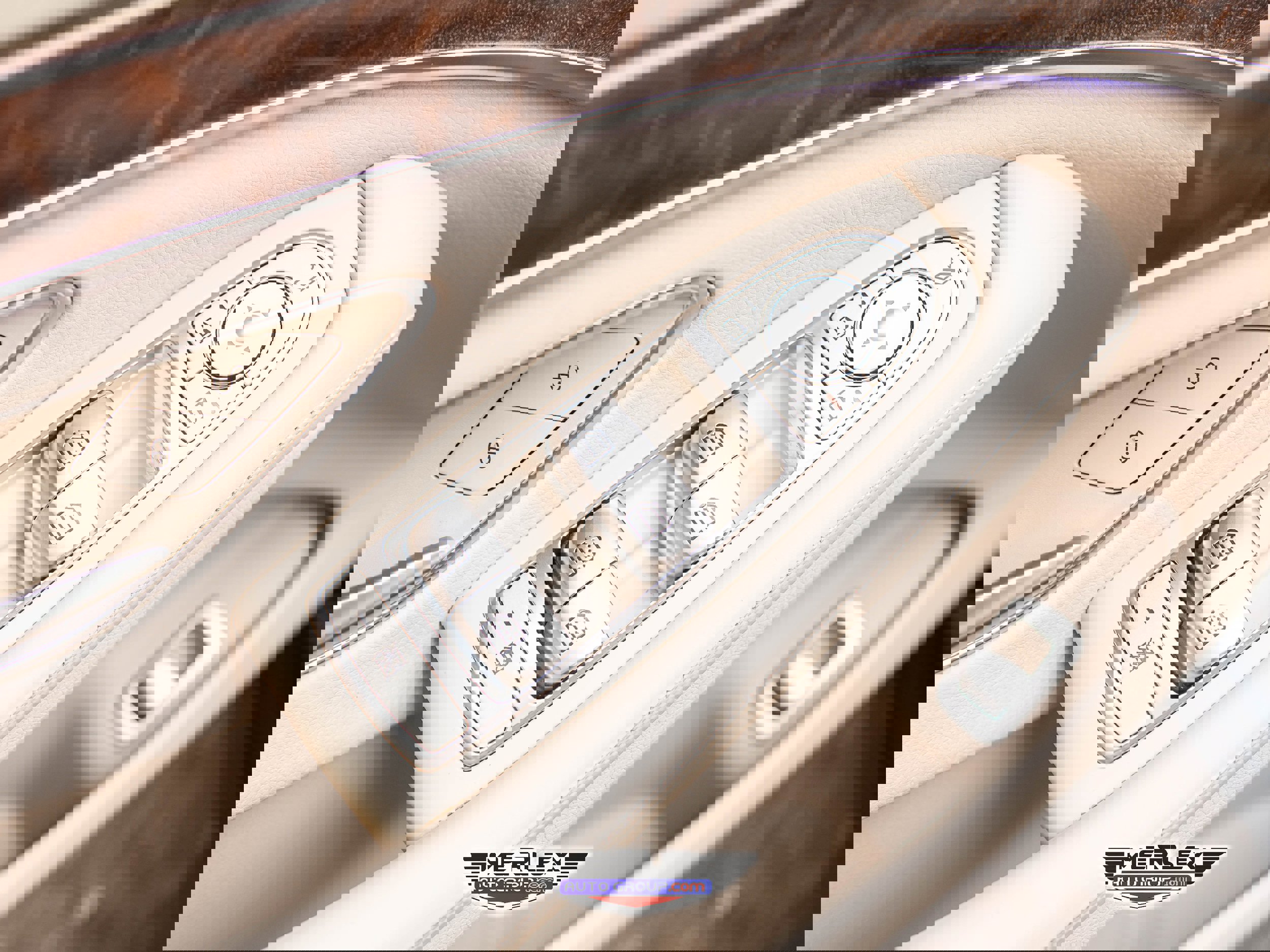 Used 2019 Mercedes-Benz S 560 Sedan image 41