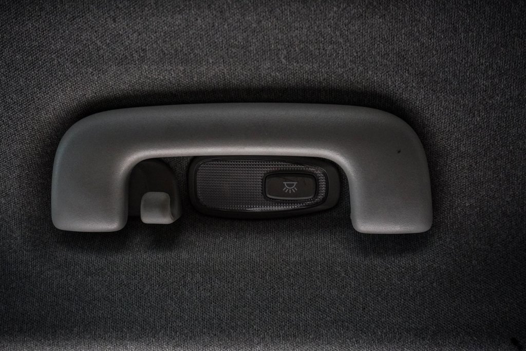 Used 2020 Hyundai Santa Fe Limited image 24