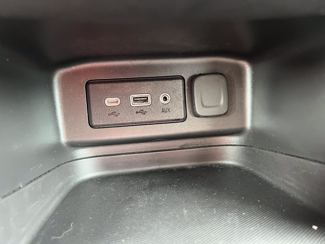 Used 2021 Chevrolet Equinox LT AWD/4WD image 27
