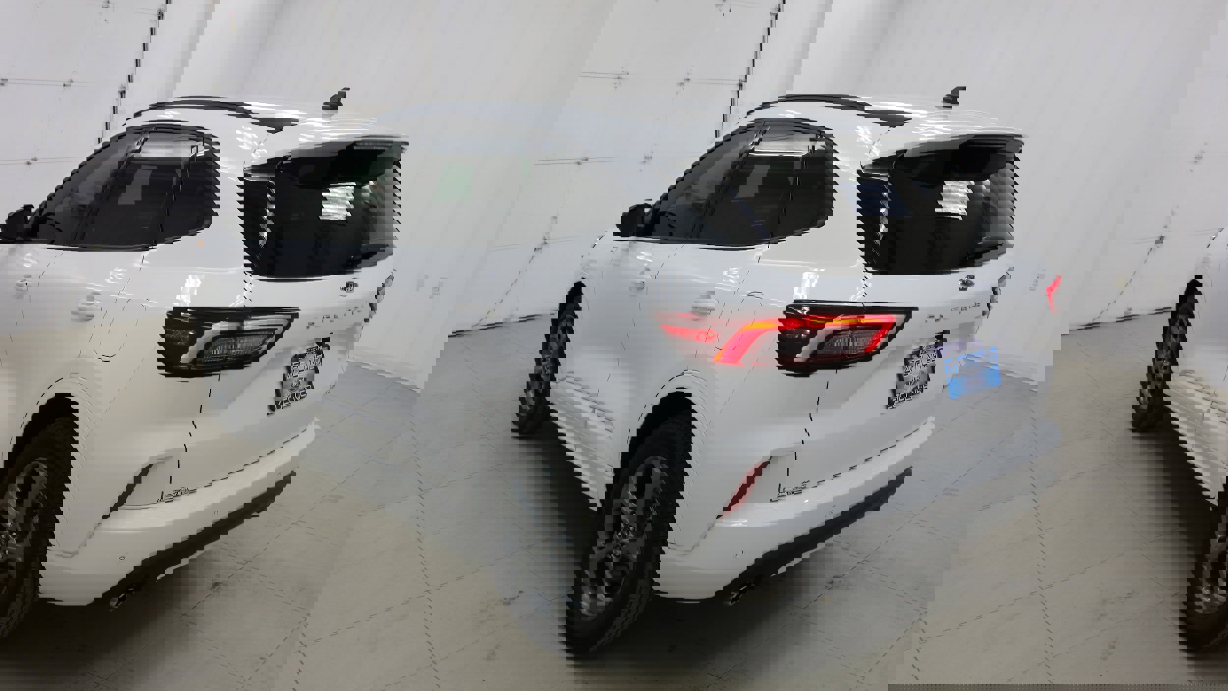 Used 2023 Ford Escape ST-Line w/ Tech Pack #1 image 5