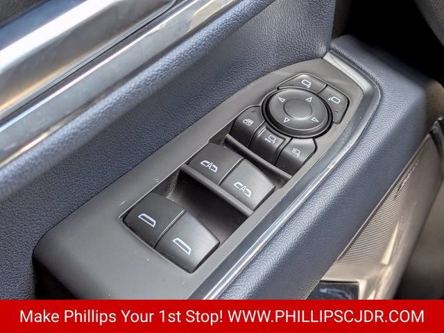 Used 2024 Chevrolet Silverado 3500 High Country w/ High Country Premium Package AWD/4WD image 23