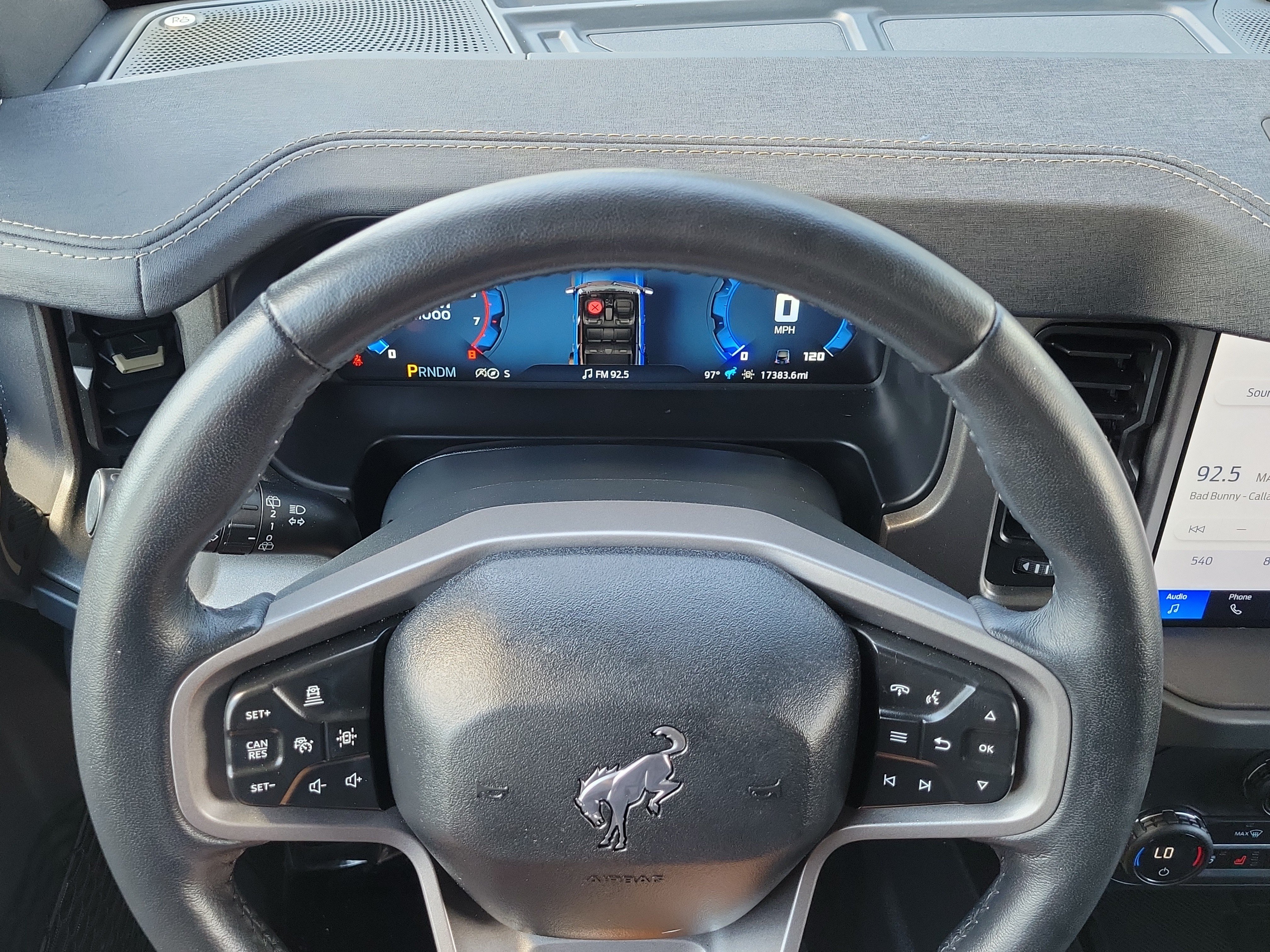 Certified 2025 Ford Bronco Badlands AWD/4WD image 21