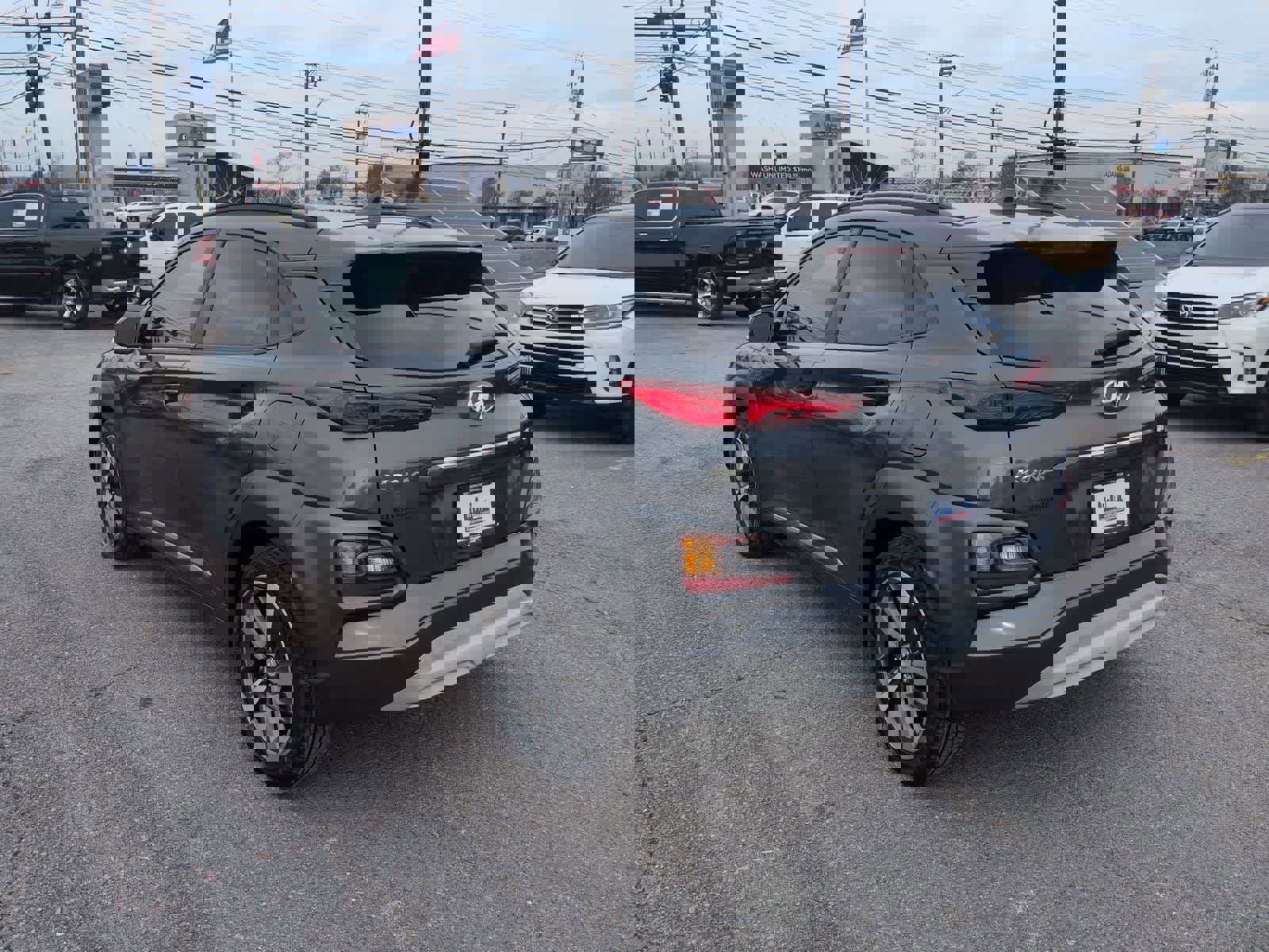 Used 2019 Hyundai Kona Limited image 6