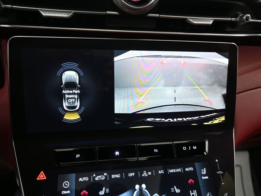 Used 2023 Maserati Grecale Modena image 12