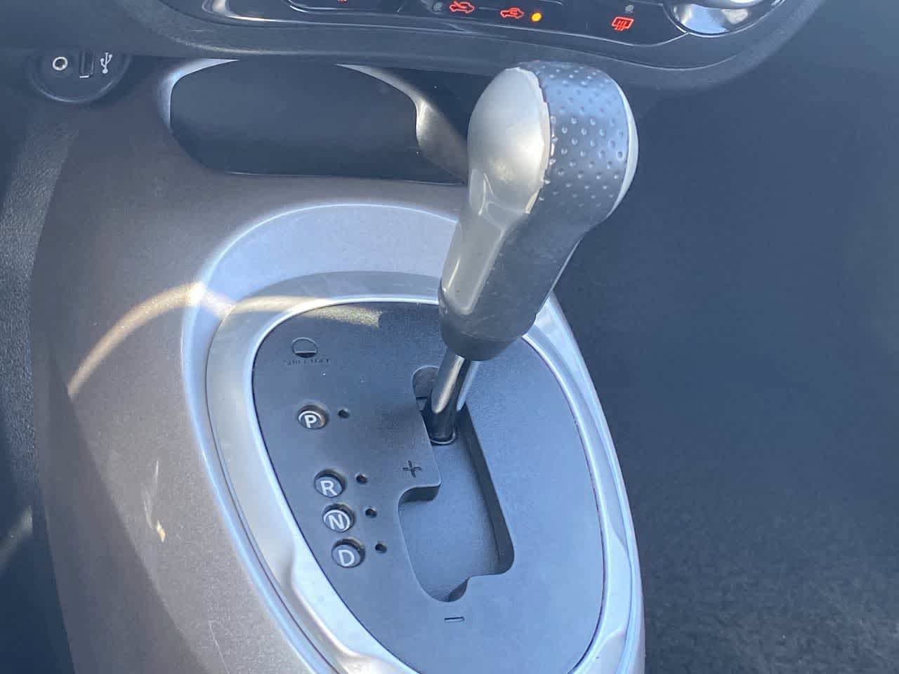 Used 2011 Nissan Juke SV AWD/4WD image 19