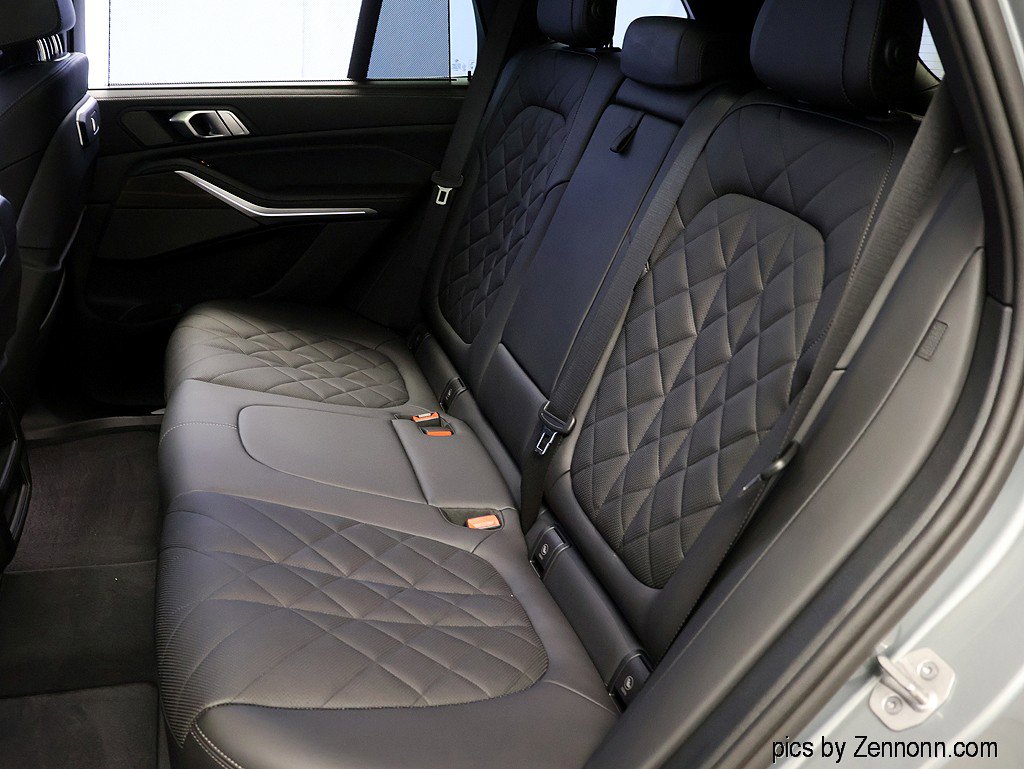 Certified 2025 BMW X5 xDrive40i w/ Premium Package image 12