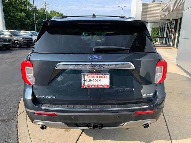 Used 2024 Ford Explorer Limited w/ Limited Technology Package AWD/4WD image 4