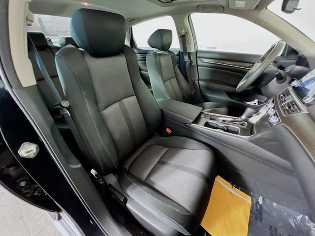 Used 2020 Honda Accord EX image 28