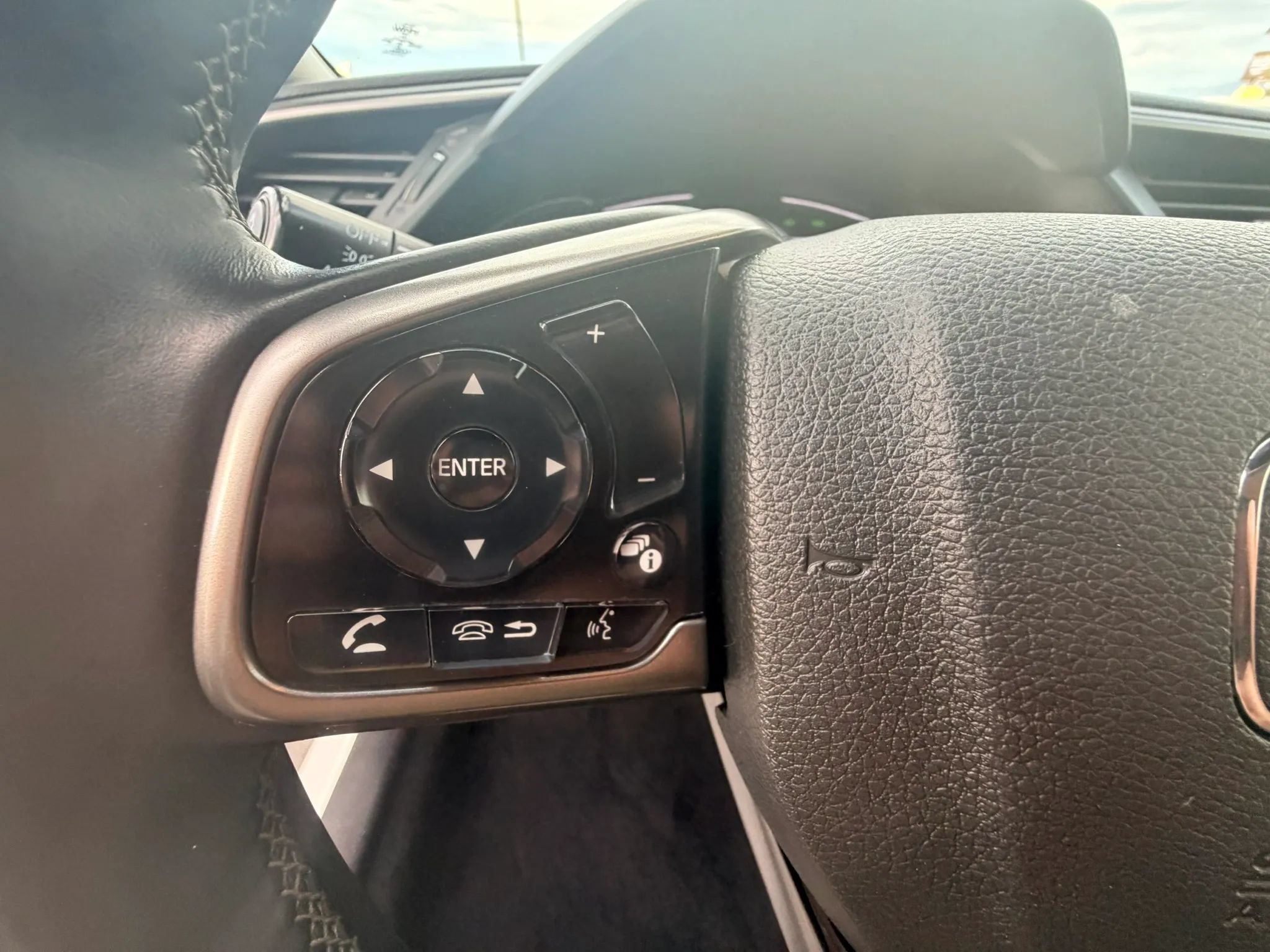 Used 2020 Honda Civic EX-L image 13