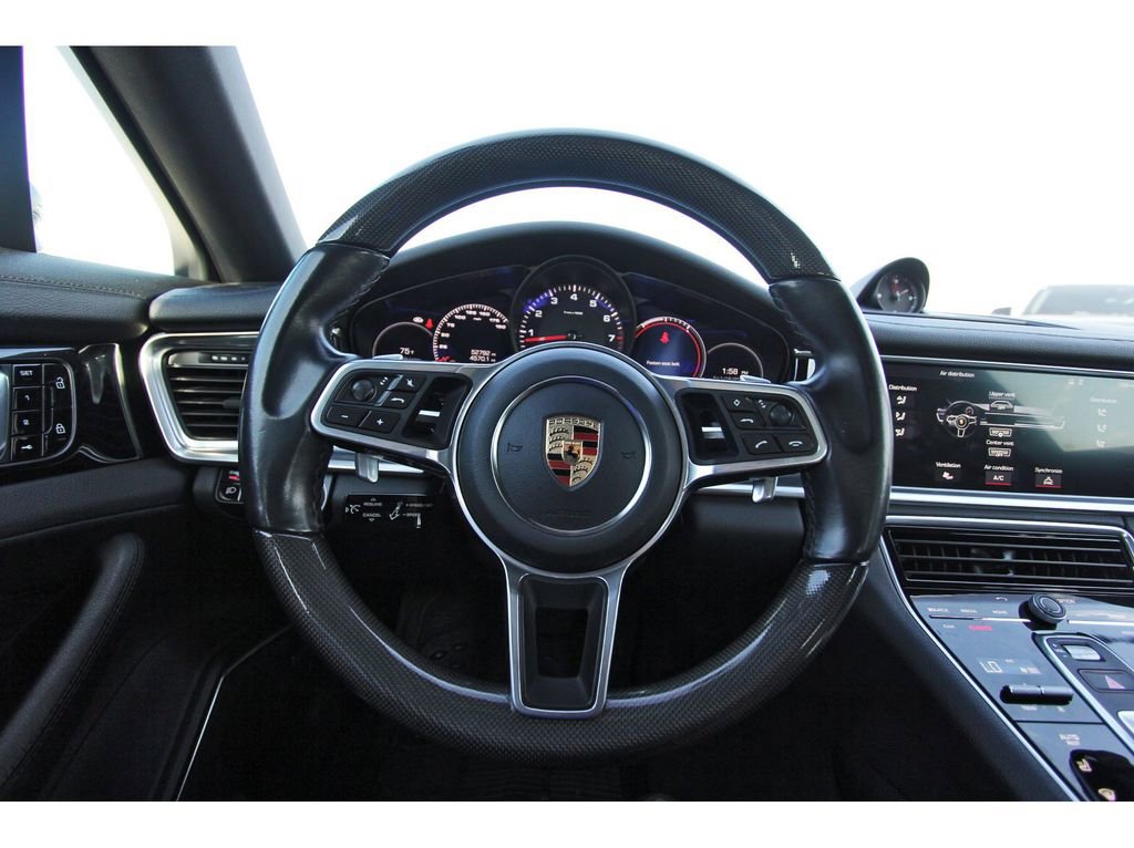Used 2019 Porsche Panamera 4 image 14