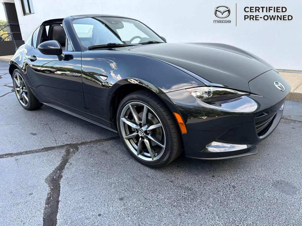 Used 2022 MAZDA MX-5 Miata RF Grand Touring RWD image 2