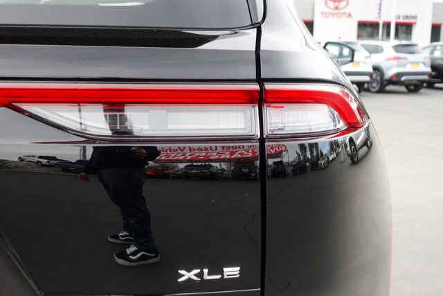 New 2026 Toyota Crown Signia image 7